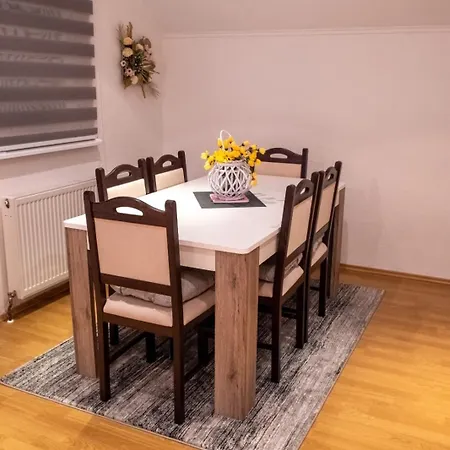 Kiki Kupres (Canton 10)